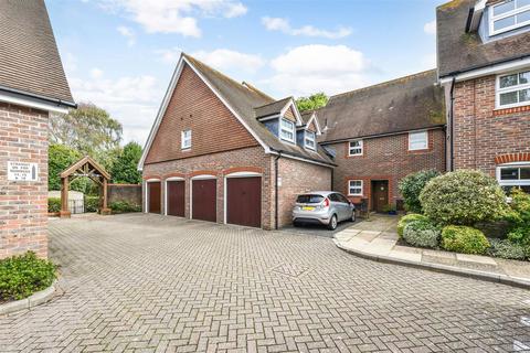 2 bedroom flat for sale, Tannery Close, Chichester, PO19