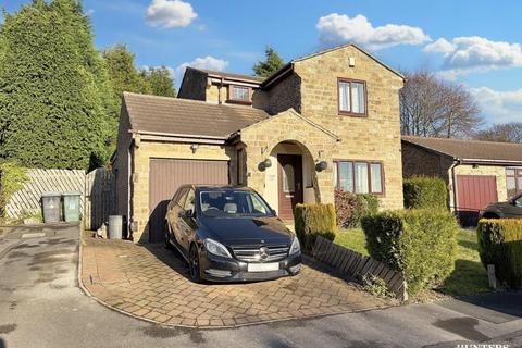 3 bedroom detached house for sale, Stockwell Drive, Batley