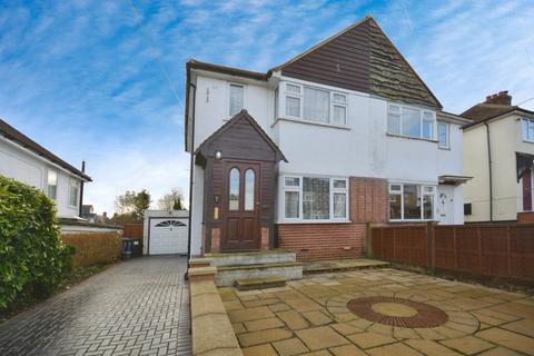 2 bedroom semi-detached house for sale, Vale Rise, Chesham