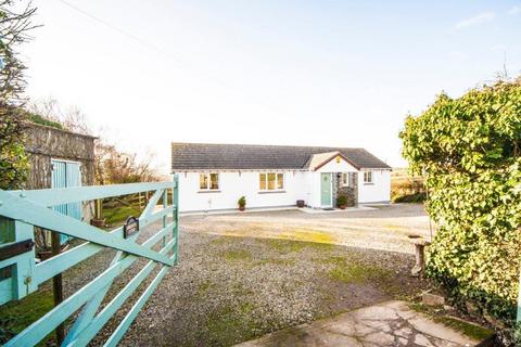 2 bedroom bungalow to rent, Chapel Amble, Wadebridge PL27