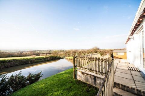 2 bedroom bungalow to rent, Chapel Amble, Wadebridge PL27