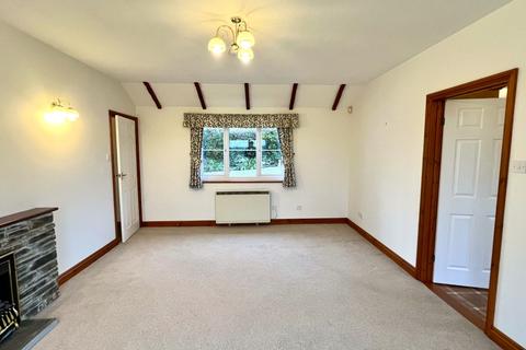 2 bedroom bungalow to rent, Chapel Amble, Wadebridge PL27