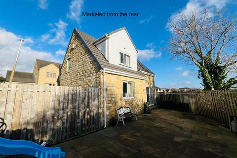 3 bedroom detached house for sale, Yew Tree Road, Huddersfield HD2