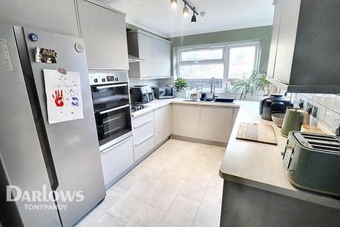 12 Brithweunydd Road, Trealaw, Tonypandy, CF40 2UB