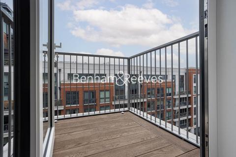 2 bedroom apartment to rent, Park Street , Imperial Wharf SW6