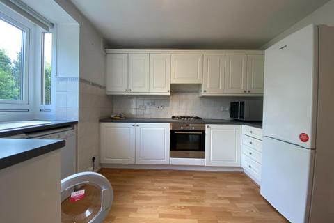 3 bedroom apartment to rent, College Road, Dulwich, SE21