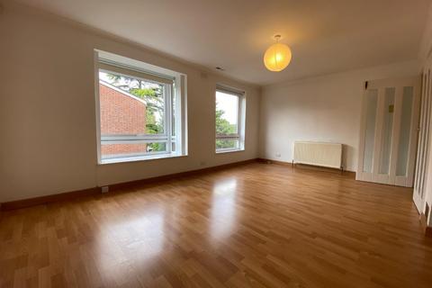 3 bedroom apartment to rent, College Road, Dulwich, SE21