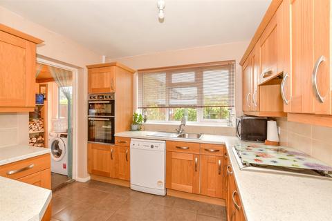 2 bedroom semi-detached bungalow for sale, Craythorne Close, New Romney, Kent