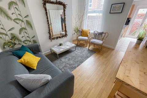 1 bedroom in a house share to rent, Albany Road, L7 8RQ,