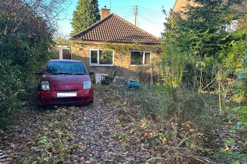 2 bedroom detached bungalow for sale, Station Road, Wythall, B47 6AB