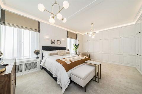 5 bedroom flat to rent, Portland Place, London W1B