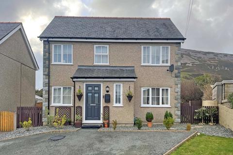 3 bedroom detached house for sale, Llain Fain, Llanaelhaearn, Caernarfon, Gwynedd, LL54