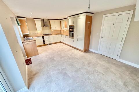 3 bedroom semi-detached house for sale, Chapel Street, Derry Hill, Calne