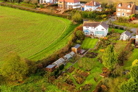 4 bedroom detached house for sale, Towcester Road, Blisworth, Northamptonshire, NN7