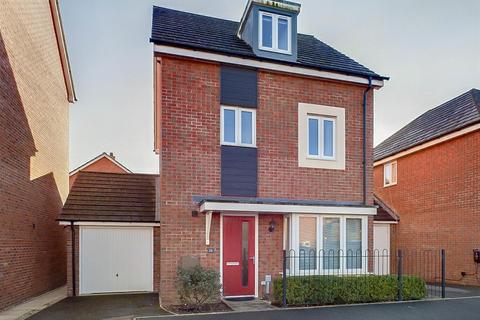 4 bedroom detached house for sale, Bracken Way, Malvern