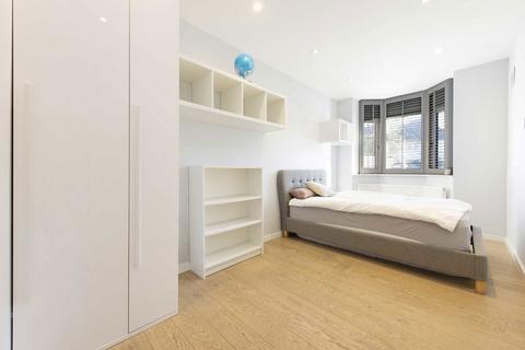 Flat 1, 83 The Vale, London, NW11 8TJ