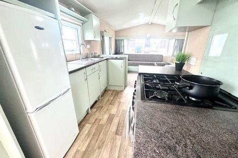 2 bedroom static caravan for sale, St Osyth Beach Holiday Park