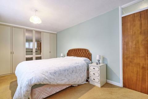 36 Pippins Road, Burnham-on-crouch, CM0 8DH