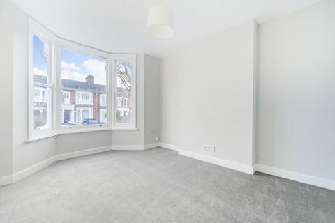 2 bedroom flat for sale, Kinver Road, Sydenham