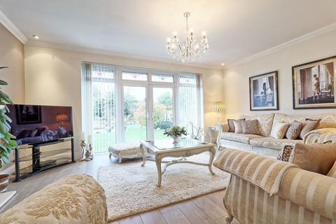 59 Main Road, St Lawrence, Southminster, CM0 7NA