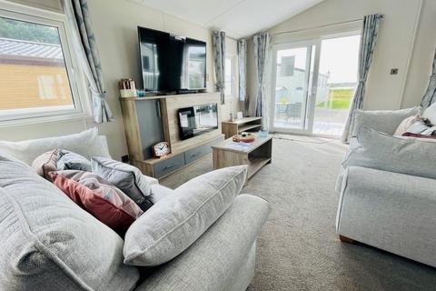 2 bedroom lodge for sale, Steeple Bay Holiday Park