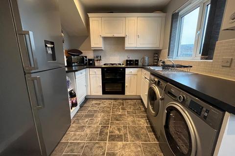 39 The Heys, Ashton-under-lyne, OL6 9NN