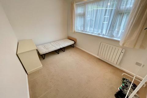 2 bedroom apartment for sale, Chadwell Close, Luton, Bedfordshire, LU2 7SE