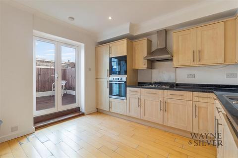 2 bedroom flat to rent, Cosway Street, London, NW1