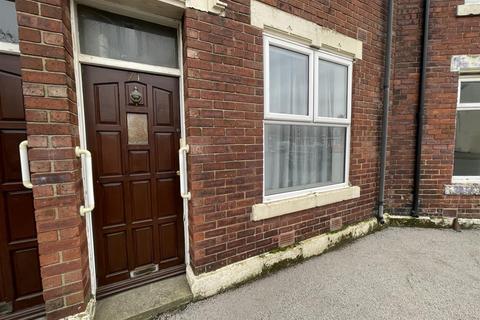 2 bedroom apartment to rent, Devonshire Street, South Shields