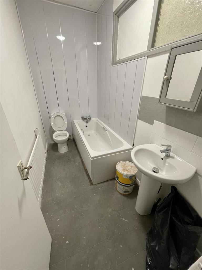 Bathroom/w.c.