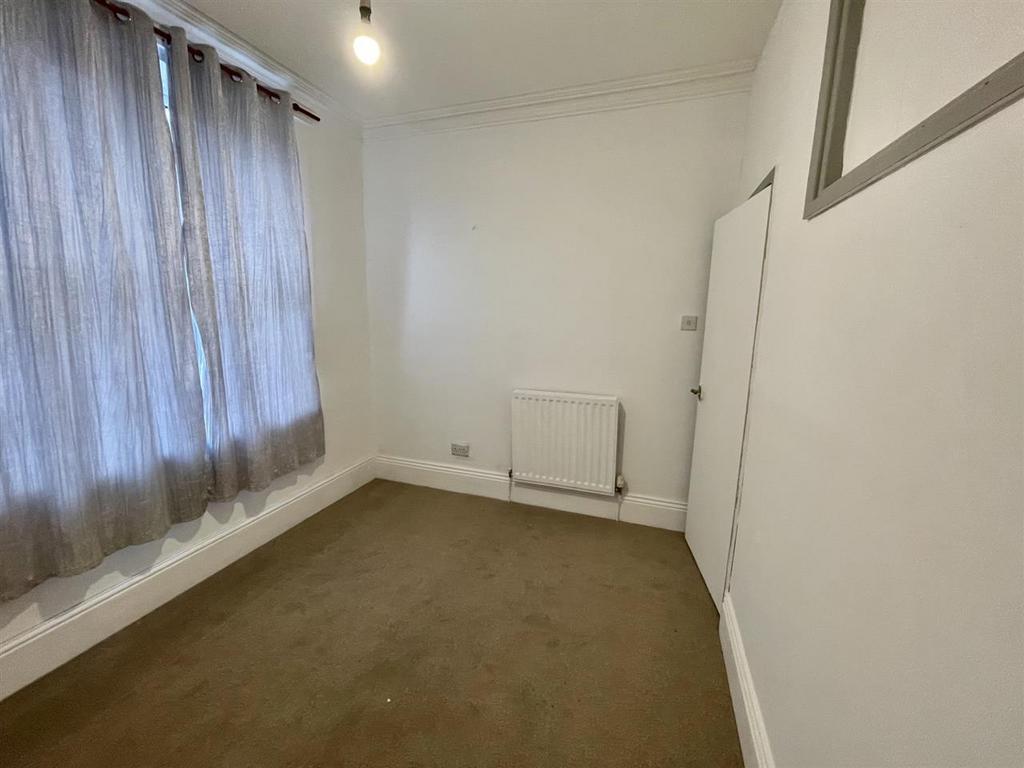 Bedroom no. 1