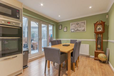 3 bedroom semi-detached house for sale, Sleningford Rise, Bingley, West Yorkshire, BD16