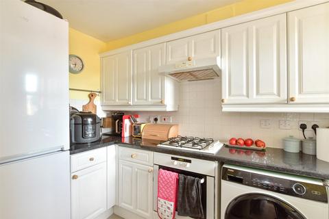 1 bedroom flat for sale, Osier Drive, Basildon, Essex