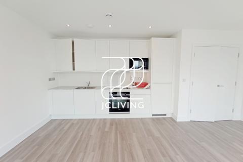 1 bedroom flat to rent, Carmelia House, NW9