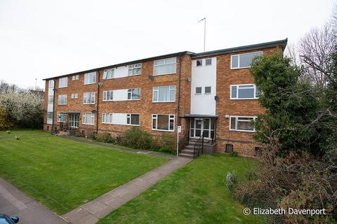 Studio to rent, Allesley Court, Allesley, Coventry