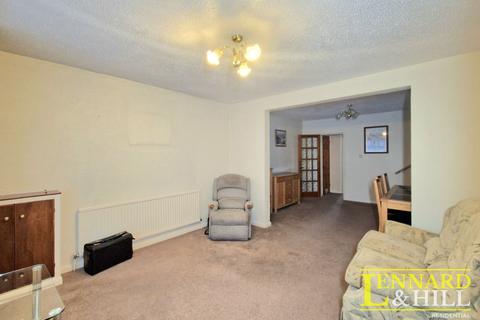 2 bedroom end of terrace house for sale, Malvern Road, Grays RM17