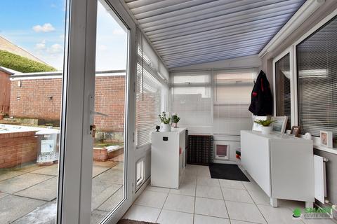 55 Berkshire Drive, Exeter, EX4 1NG