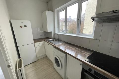 2 bedroom apartment to rent, Belmont Road, BRISTOL BS6