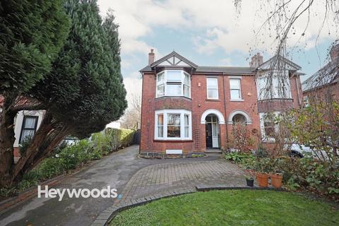 4 bedroom semi-detached house for sale, Keele Road, Newcastle under Lyme, Staffordshire