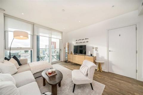 1 bedroom flat for sale, Wandsworth Road, London SW8