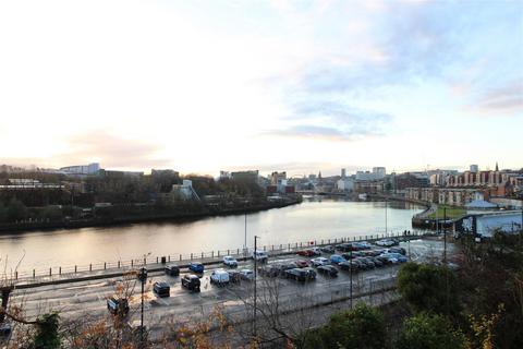 2 bedroom apartment for sale, Ouseburn Wharf, Quayside, Newcastle Upon Tyne