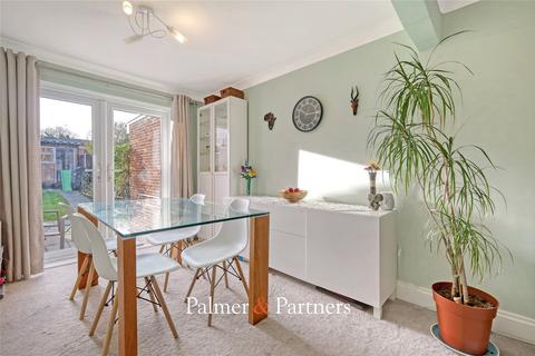 8 Markland Close, Chelmsford, CM2 8RZ