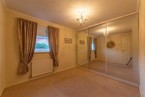 75 Chester Close, New Inn, Pontypool, NP4 0LU