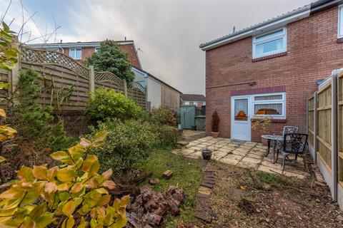 75 Chester Close, New Inn, Pontypool, NP4 0LU