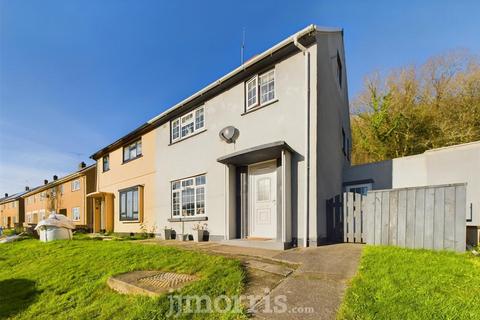 3 bedroom semi-detached house for sale, Dukes Meadow, Pendine, Carmarthen