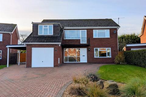 4 bedroom detached house for sale, 12 Larkhill Road, Shrewsbury SY3 8XS