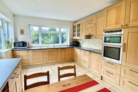 4 bedroom detached house for sale, 12 Larkhill Road, Shrewsbury SY3 8XS