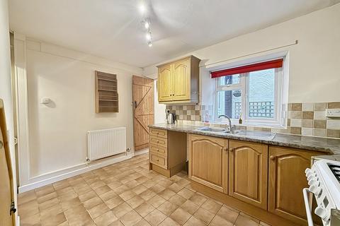 2 bedroom end of terrace house for sale, Bridport