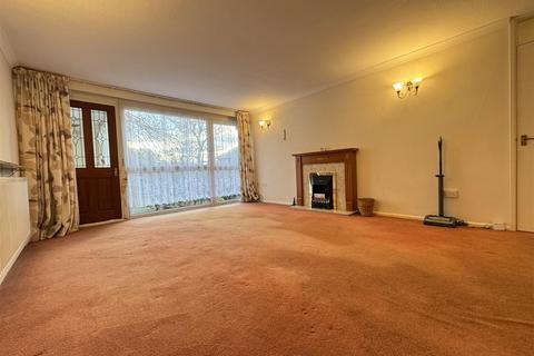 2 bedroom maisonette for sale, Fairyfield Court, Newton Road, Great Barr, Birmingham