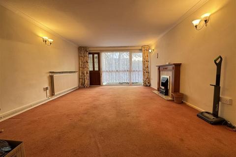 2 bedroom maisonette for sale, Fairyfield Court, Newton Road, Great Barr, Birmingham